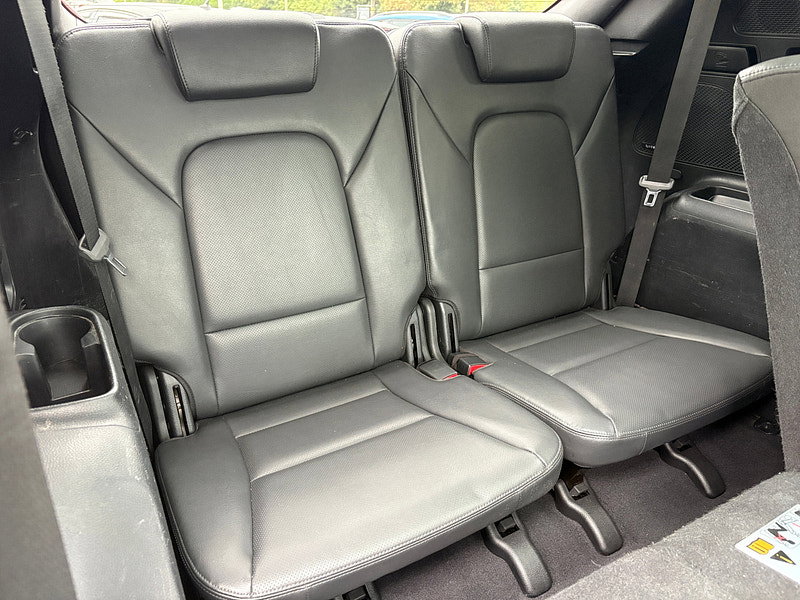 Hyundai Santa Fe 2.2 CRDi Blue Drive Premium SE SUV 5dr Diesel Auto 4WD Euro 6 (s/s) (7 Seat) (200 ps) 5dr Automatic 2026