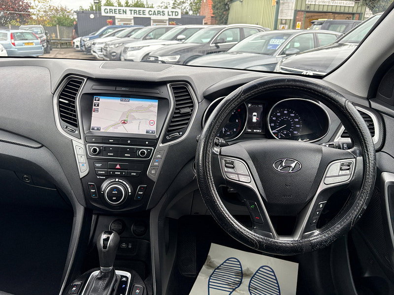 Hyundai Santa Fe 2.2 CRDi Blue Drive Premium SE SUV 5dr Diesel Auto 4WD Euro 6 (s/s) (7 Seat) (200 ps) 5dr Automatic 2026