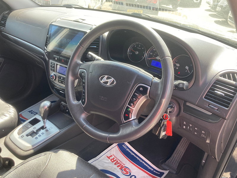 Hyundai Santa Fe 2.2 CRDi Premium SUV 5dr Diesel Auto 4WD Euro 5 (5 seat) (194 bhp) 5dr Automatic 2026