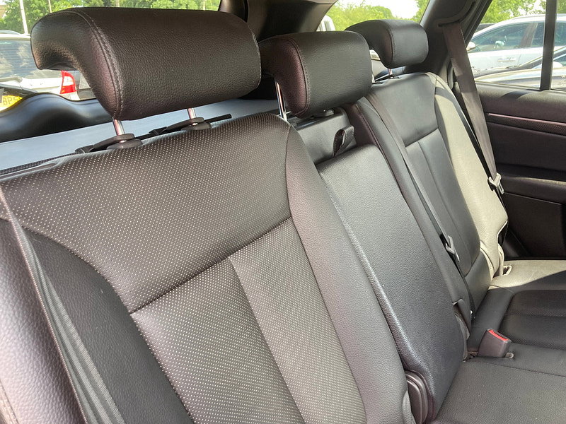 Hyundai Santa Fe 2.2 CRDi Premium SUV 5dr Diesel Auto 4WD Euro 5 (5 seat) (194 bhp) 5dr Automatic 2026