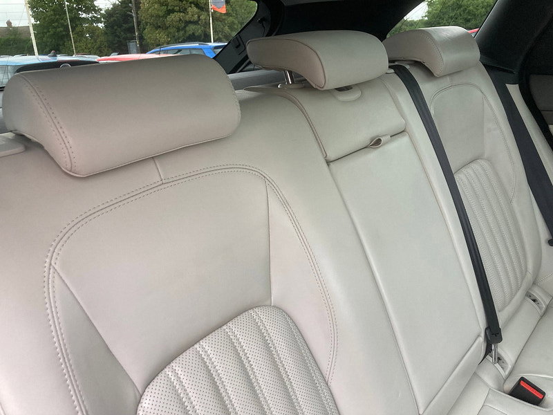 Jaguar F-PACE 2.0 D180 Portfolio SUV 5dr Diesel Auto AWD Euro 6 (s/s) (180 ps) 5dr Automatic 2026