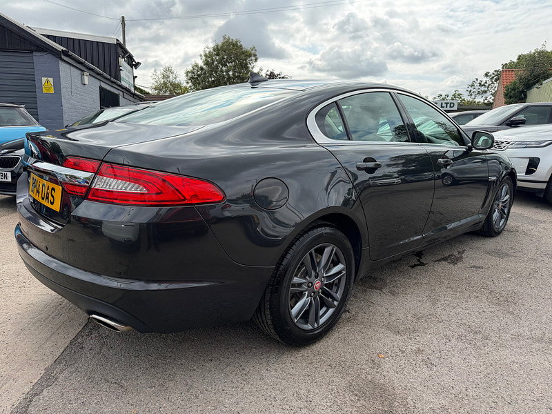 Jaguar XF 3.0d V6 Luxury Saloon 4dr Diesel Auto Euro 5 (s/s) (240 ps) 4dr Automatic 2026