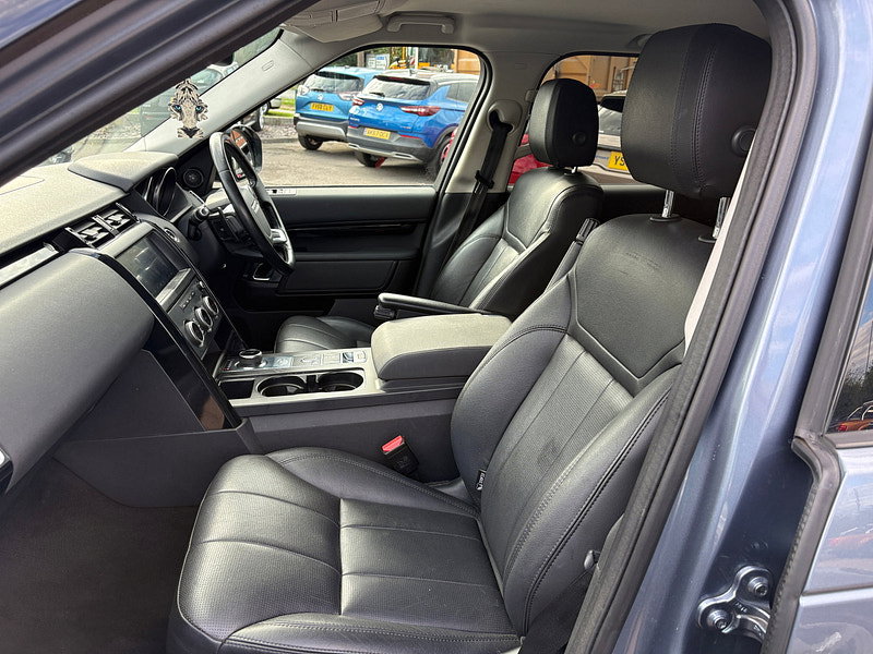 Land Rover DISCOVERY 2.0 SD4 SE SUV 5dr Diesel Auto 4WD Euro 6 (s/s) (240 ps) 5dr Automatic 2026