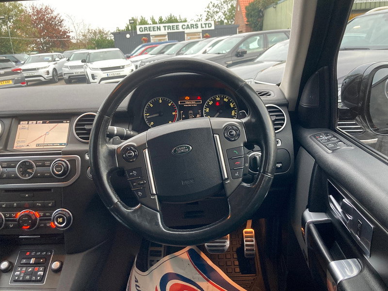 Land Rover Discovery 4 3.0 SD V6 Graphite SUV 5dr Diesel Auto 4WD Euro 6 (s/s) (256 bhp) 5dr Automatic 2026