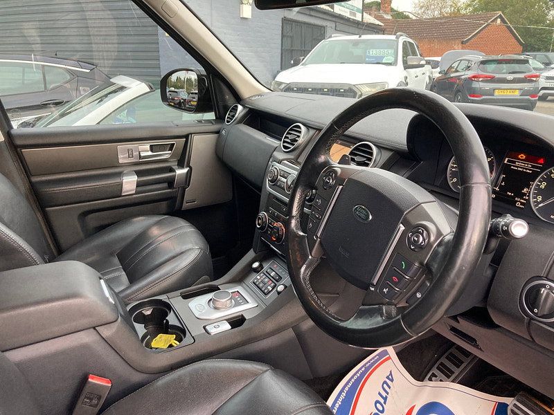 Land Rover Discovery 4 3.0 SD V6 Graphite SUV 5dr Diesel Auto 4WD Euro 6 (s/s) (256 bhp) 5dr Automatic 2026