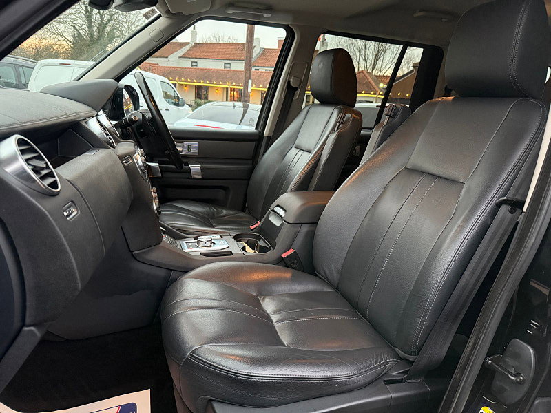 Land Rover Discovery 4 3.0 SD V6 Graphite SUV 5dr Diesel Auto 4WD Euro 6 (s/s) (256 bhp) 5dr Automatic 2026
