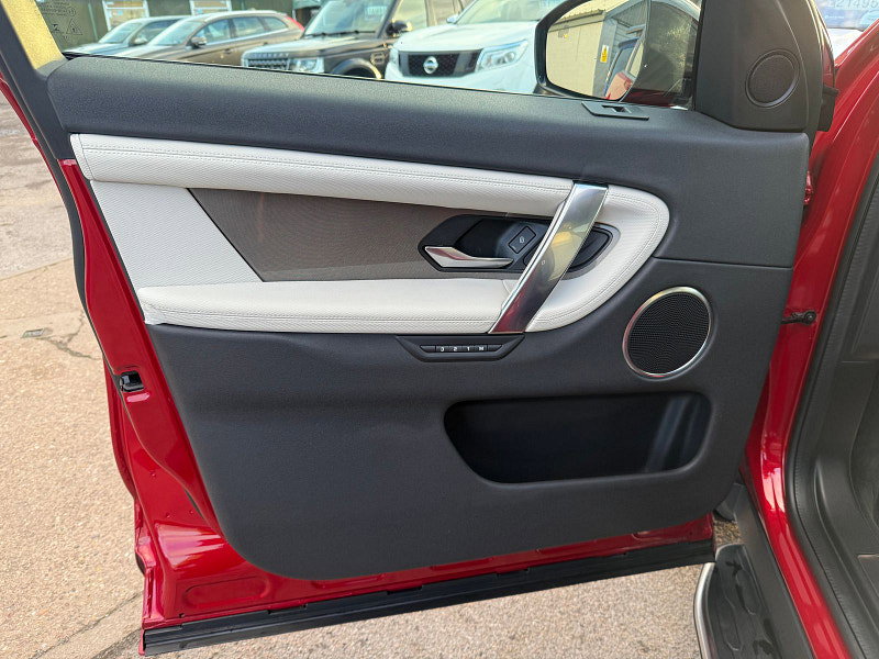 Land Rover Discovery Sport 2.0 D180 MHEV R-Dynamic SE SUV 5dr Diesel Auto 4WD Euro 6 (s/s) (180 ps) 5dr Automatic 2026