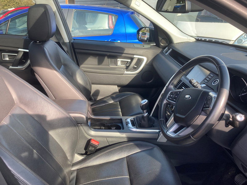 Land Rover Discovery Sport 2.0 eD4 HSE SUV 5dr Diesel Manual Euro 6 (s/s) (5 Seat) (150 ps) 5dr Manual 2026
