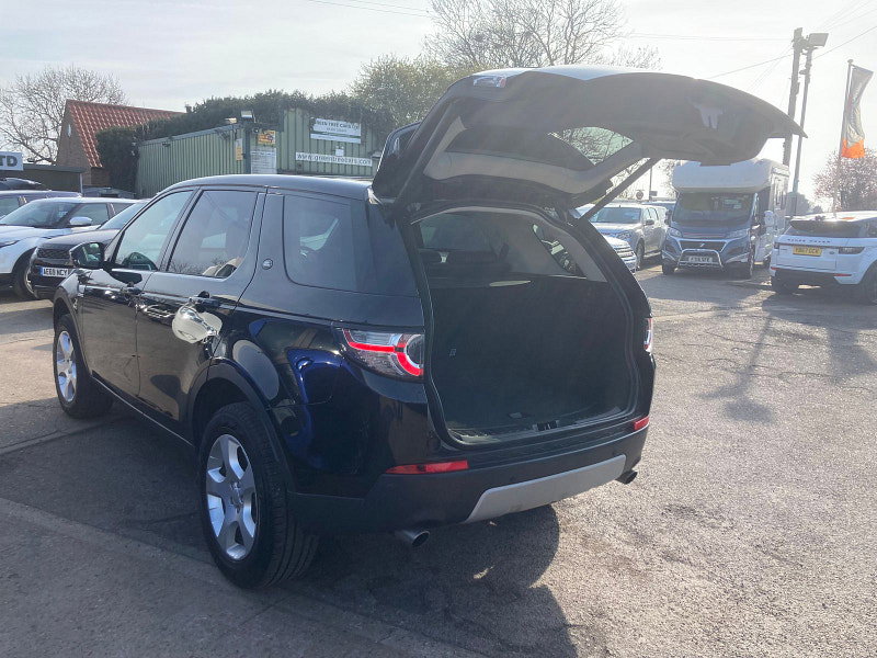 Land Rover Discovery Sport 2.0 eD4 HSE SUV 5dr Diesel Manual Euro 6 (s/s) (5 Seat) (150 ps) 5dr Manual 2026