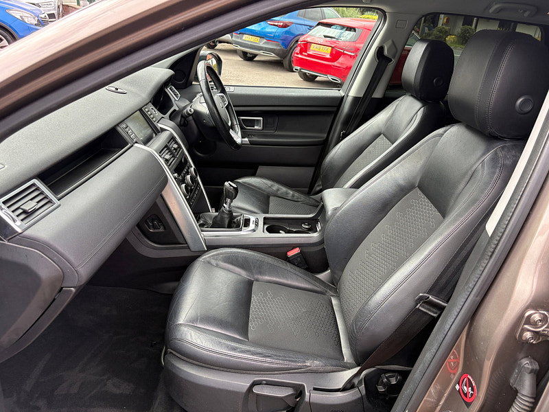 Land Rover Discovery Sport 2.0 TD4 SE Tech SUV 5dr Diesel Manual 4WD Euro 6 (s/s) (5 Seat) (150 ps) 5dr Manual 2026