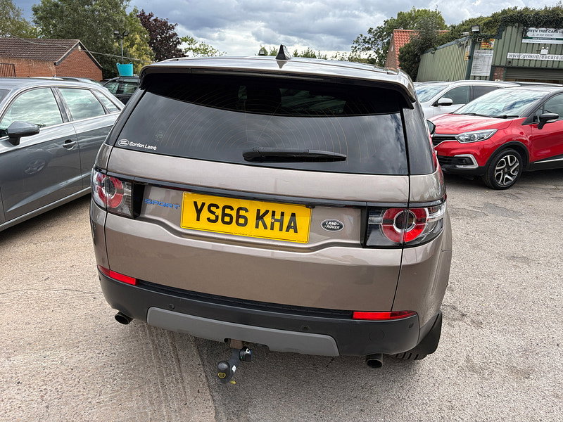 Land Rover Discovery Sport 2.0 TD4 SE Tech SUV 5dr Diesel Manual 4WD Euro 6 (s/s) (5 Seat) (150 ps) 5dr Manual 2026