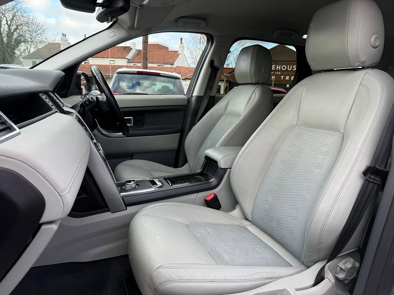 Land Rover Discovery Sport 2.2 SD4 SE Tech SUV 5dr Diesel Auto 4WD Euro 5 (s/s) (190 ps) 5dr Automatic 2026