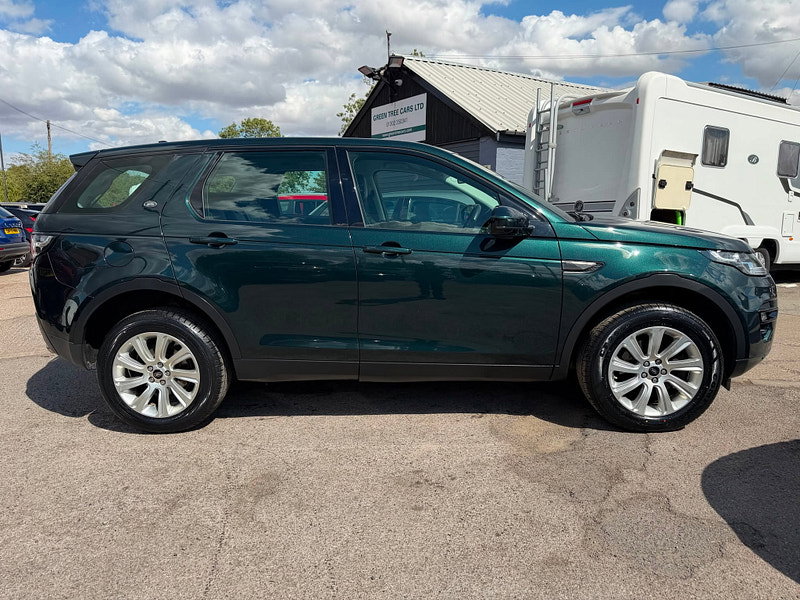 Land Rover Discovery Sport 2.2 SD4 SE Tech SUV 5dr Diesel Manual 4WD Euro 5 (s/s) (190 ps) 5dr Manual 2026