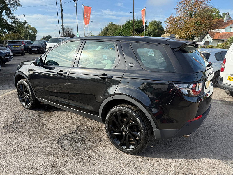 Land Rover Discovery Sport SD4 SE TECH 5dr Automatic 2026