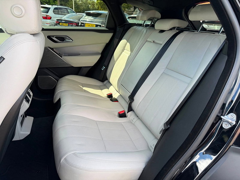 Land Rover Range Rover Velar 2.0 D180 R-Dynamic SE SUV 5dr Diesel Auto 4WD Euro 6 (s/s) (180 ps) 5dr Automatic 2026