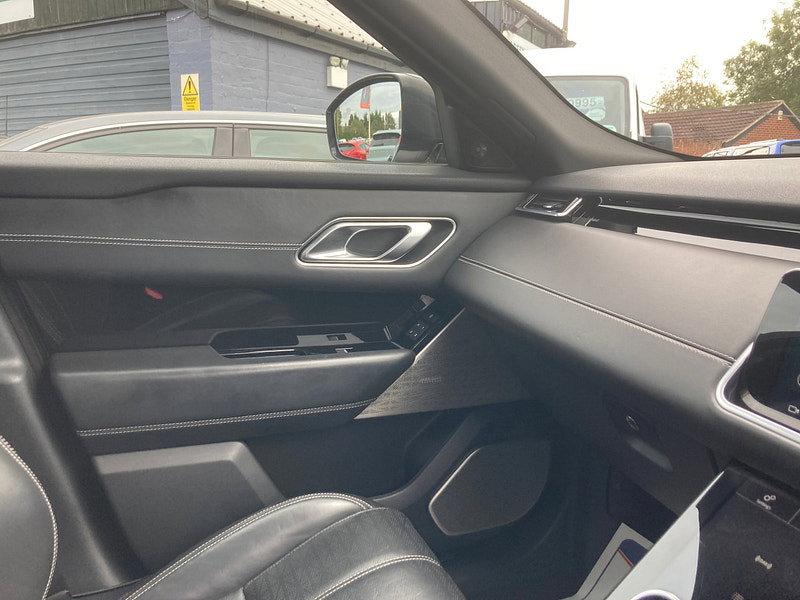 Land Rover Range Rover Velar 2.0 D240 R-Dynamic HSE SUV 5dr Diesel Auto 4WD Euro 6 (s/s) (240 ps) 5dr Automatic 2026