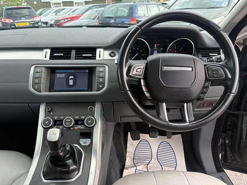 Land Rover Range Rover Evoque 2.0 eD4 SE Tech SUV 5dr Diesel Manual FWD Euro 6 (s/s) (150 ps) 5dr Manual 2026