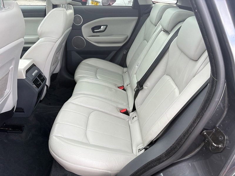 Land Rover Range Rover Evoque 2.0 eD4 SE Tech SUV 5dr Diesel Manual FWD Euro 6 (s/s) (150 ps) 5dr Manual 2026
