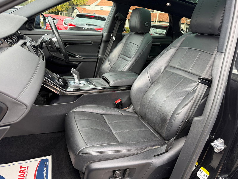 Land Rover Range Rover Evoque 2.0 P300 R-Dynamic SE SUV 5dr Petrol Auto 4WD Euro 6 (s/s) (300 ps) 5dr Automatic 2026