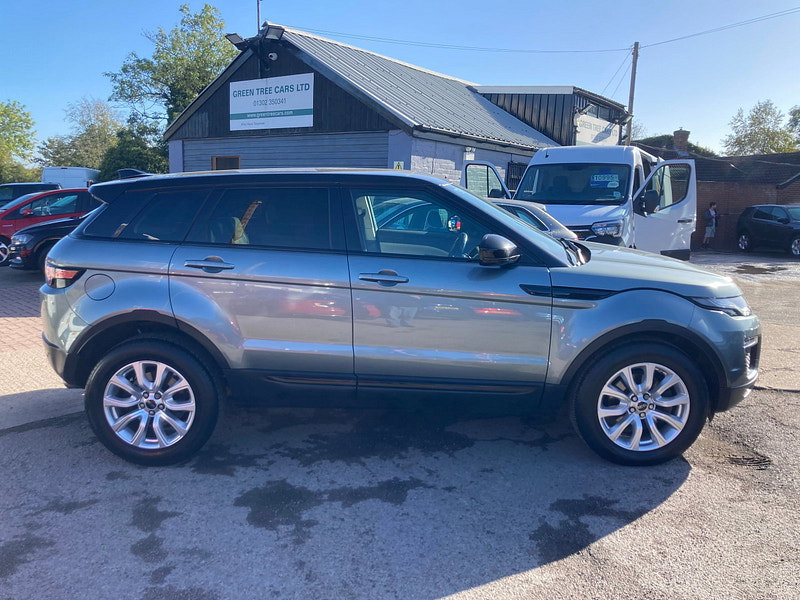 Land Rover Range Rover Evoque 2.0 TD4 SE Tech SUV 5dr Diesel Auto 4WD Euro 6 (s/s) (180 ps) 5dr Automatic 2026