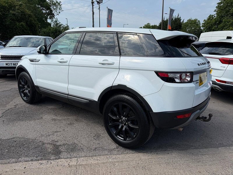 Land Rover Range Rover Evoque 2.2 eD4 Pure Tech SUV 5dr Diesel Manual FWD Euro 5 (s/s) (150 ps) 5dr Manual 2026