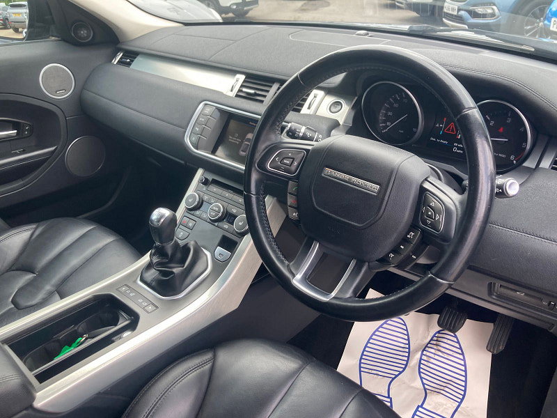 Land Rover Range Rover Evoque 2.2 SD4 Pure SUV 5dr Diesel Manual 4WD Euro 5 (s/s) (190 ps) 5dr Manual 2026