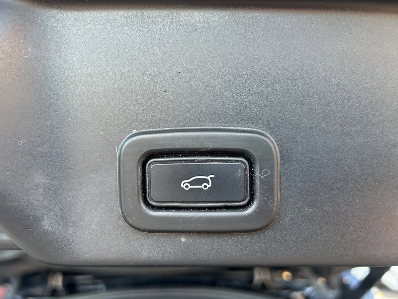 Land Rover Range Rover Evoque R-DYNAMIC SE MHEV 5dr Automatic 2026