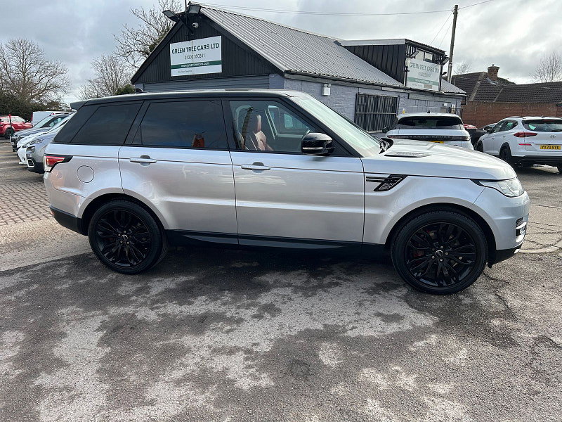 Land Rover Range Rover Sport 3.0 SD V6 HSE Dynamic SUV 5dr Diesel Auto 4WD Euro 6 (s/s) (306 ps) 5dr Automatic 2026