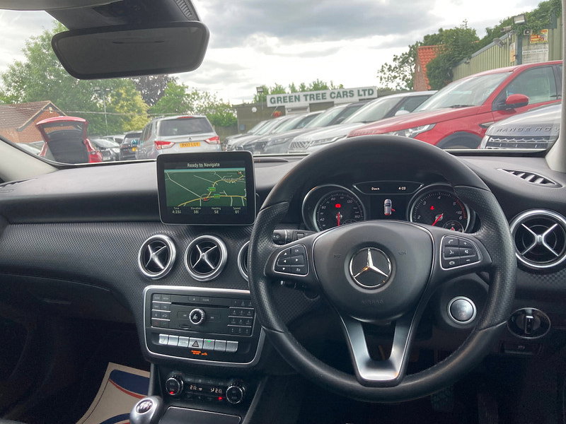 Mercedes-Benz A Class 1.5 A180d Sport (Premium) Hatchback 5dr Diesel Manual Euro 6 (s/s) (109 ps) 5dr Manual 2026