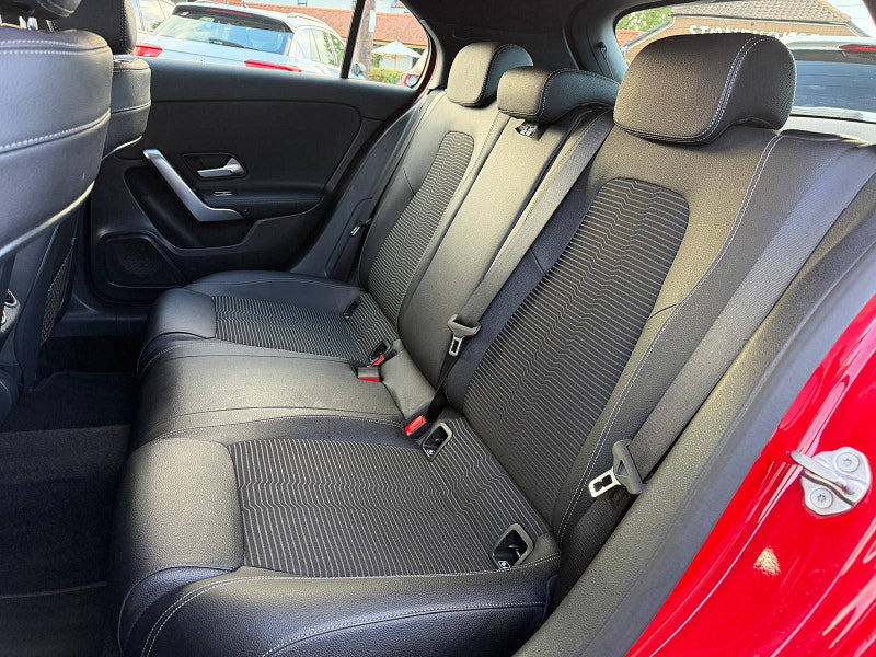 Mercedes-Benz A Class 1.3 A200 Sport (Executive) Hatchback 5dr Petrol 7G-DCT Euro 6 (s/s) (163 ps) 5dr Automatic 2026