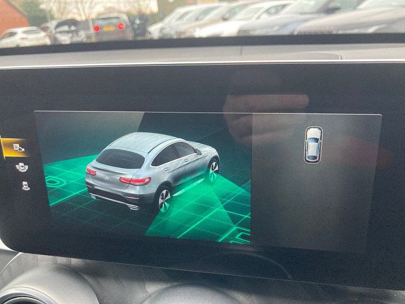 Mercedes-Benz GLC 2.0 GLC300 MHEV AMG Line (Premium) Coupe 5dr Petrol G-Tronic+ 4MATIC Euro 6 (s/s) (272 ps) 5dr Automatic 2026