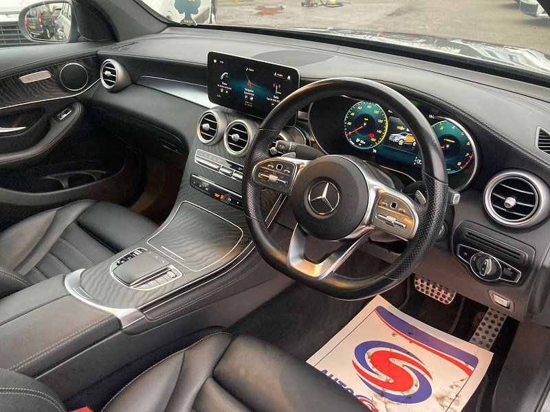 Mercedes-Benz GLC 2.0 GLC300 MHEV AMG Line (Premium) Coupe 5dr Petrol G-Tronic+ 4MATIC Euro 6 (s/s) (272 ps) 5dr Automatic 2026
