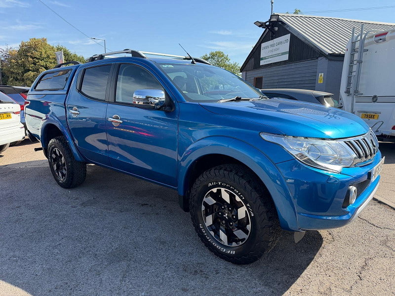 Mitsubishi L200 2.4 DI-D DC Barbarian Pickup Double Cab 4dr Diesel Manual 4WD Euro 5 (178 ps) 4dr Manual 2026