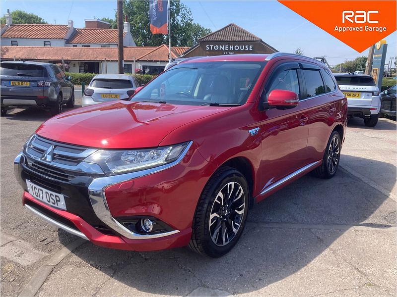 Mitsubishi Outlander 2.0h 12kWh 4h SUV 5dr Petrol Plug-in Hybrid CVT 4WD Euro 6 (s/s) (200 ps) 5dr Automatic 2026