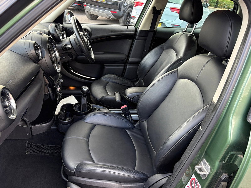 MINI Countryman 2.0 Cooper SD SUV 5dr Diesel Manual ALL4 Euro 5 (s/s) (143 ps) 5dr Manual 2026