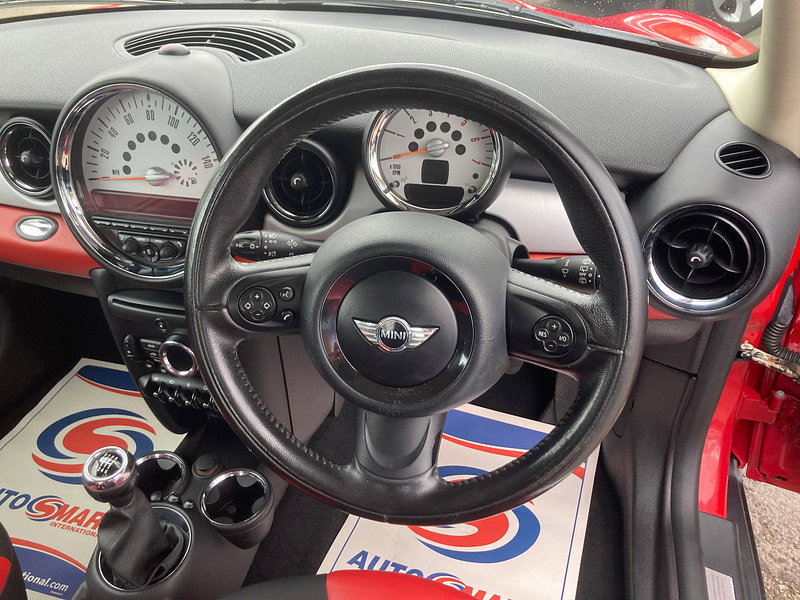 MINI Hatch 1.6 Cooper D Hatchback 3dr Diesel Manual Euro 5 (s/s) (112 ps) 3dr Manual 2026
