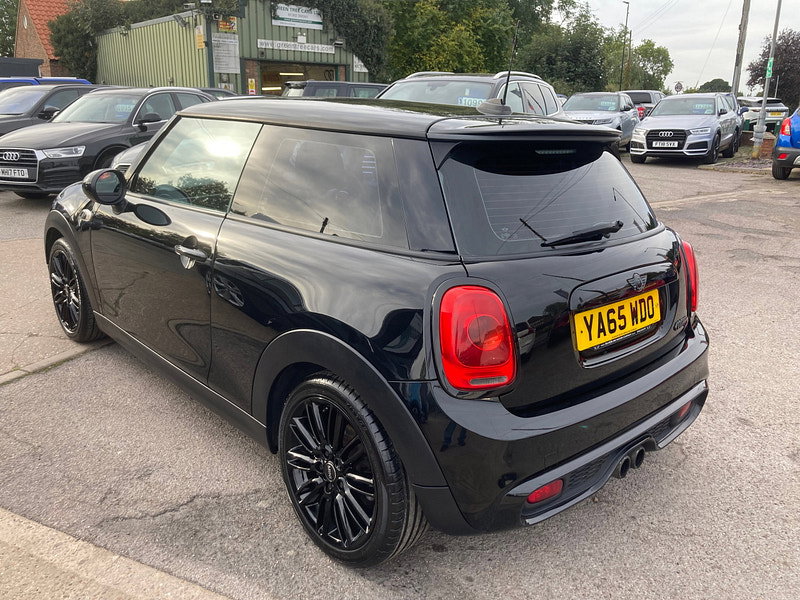MINI Hatch 2.0 Cooper S Hatchback 3dr Petrol Manual Euro 6 (s/s) (192 ps) 3dr Manual 2026