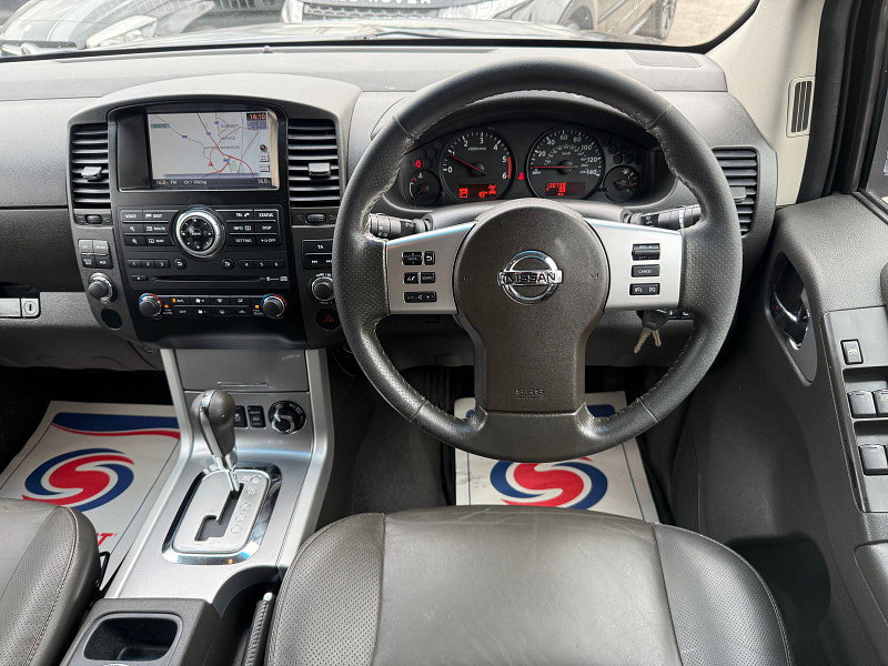 Nissan Navara 2.5 dCi Tekna Pickup Double Cab 4dr Diesel Auto 4WD Euro 5 (190 ps) 4dr Automatic 2026