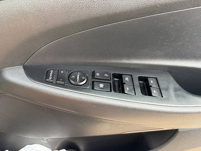Nissan Note 1.2 DIG-S Tekna Hatchback 5dr Petrol CVT Euro 5 (s/s) (98 ps) 5dr Automatic 2026