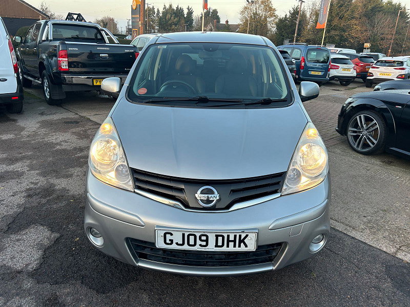 Nissan Note 1.6 16V Tekna Hatchback 5dr Petrol Auto Euro 4 (110 ps) 5dr Automatic 2026