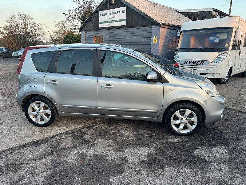 Nissan Note 1.6 16V Tekna Hatchback 5dr Petrol Auto Euro 4 (110 ps) 5dr Automatic 2026