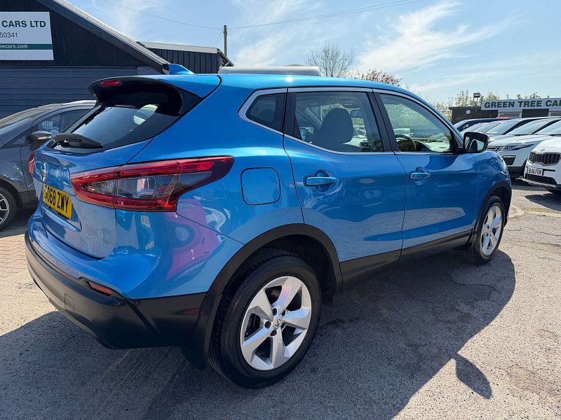 Nissan Qashqai 1.3 DIG-T Acenta Premium SUV 5dr Petrol Manual Euro 6 (s/s) (140 ps) 5dr Manual 2026