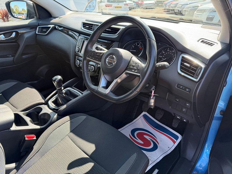Nissan Qashqai 1.3 DIG-T Acenta Premium SUV 5dr Petrol Manual Euro 6 (s/s) (140 ps) 5dr Manual 2026
