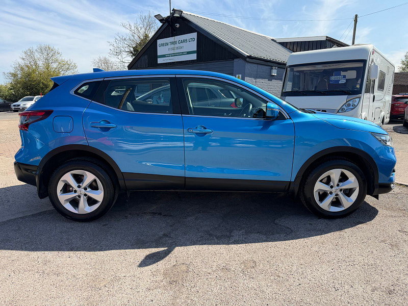 Nissan Qashqai 1.3 DIG-T Acenta Premium SUV 5dr Petrol Manual Euro 6 (s/s) (140 ps) 5dr Manual 2026