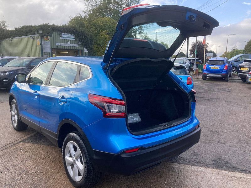 Nissan Qashqai 1.3 DIG-T Acenta Premium SUV 5dr Petrol Manual Euro 6 (s/s) (140 ps) 5dr Manual 2026