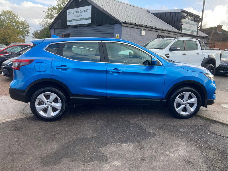 Nissan Qashqai 1.3 DIG-T Acenta Premium SUV 5dr Petrol Manual Euro 6 (s/s) (140 ps) 5dr Manual 2026