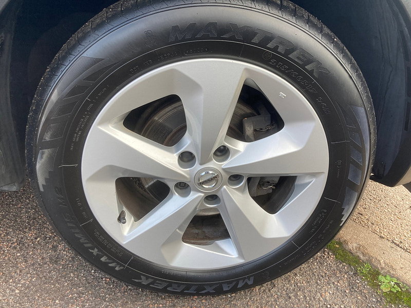 Nissan Qashqai 1.3 DIG-T Acenta Premium SUV 5dr Petrol Manual Euro 6 (s/s) (140 ps) 5dr Manual 2026