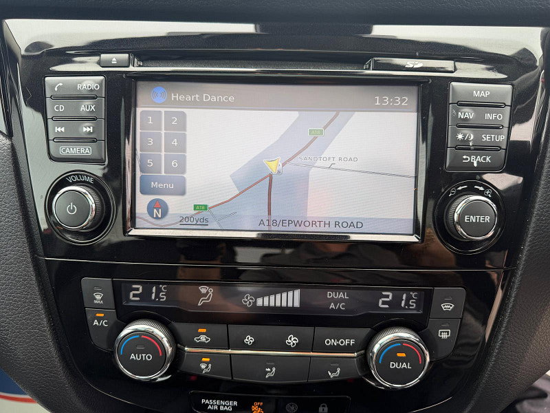 Nissan Qashqai 1.5 dCi N-Connecta SUV 5dr Diesel Manual 2WD Euro 6 (s/s) (110 ps) 5dr Manual 2026