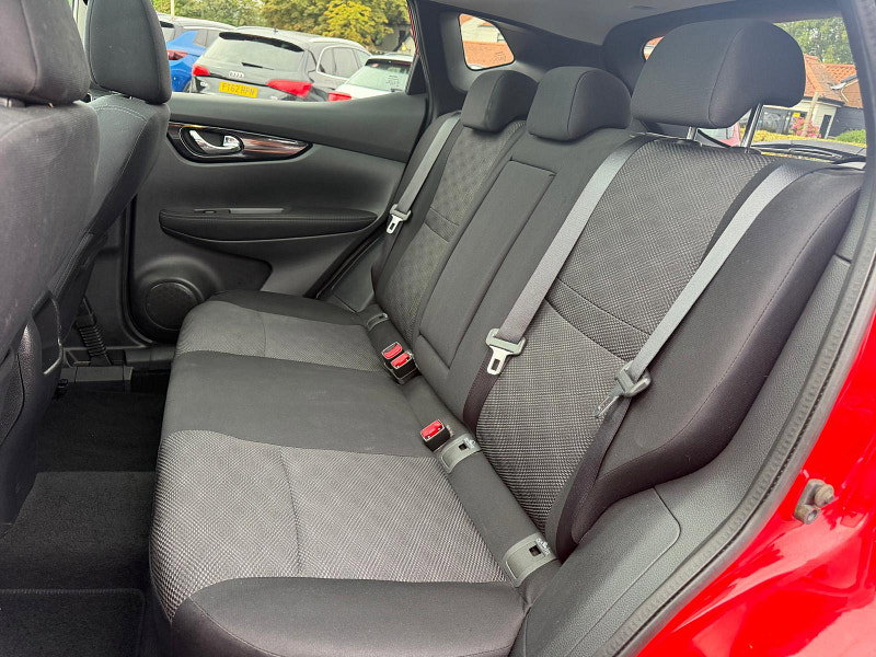 Nissan Qashqai 1.5 dCi N-Connecta SUV 5dr Diesel Manual 2WD Euro 6 (s/s) (110 ps) 5dr Manual 2026
