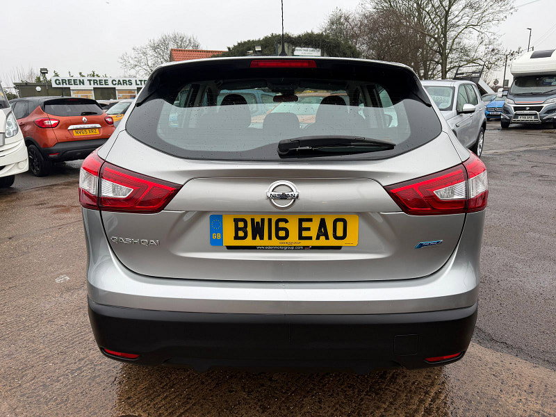 Nissan Qashqai 1.5 dCi Acenta SUV 5dr Diesel Manual 2WD Euro 6 (s/s) (110 ps) 5dr Manual 2026